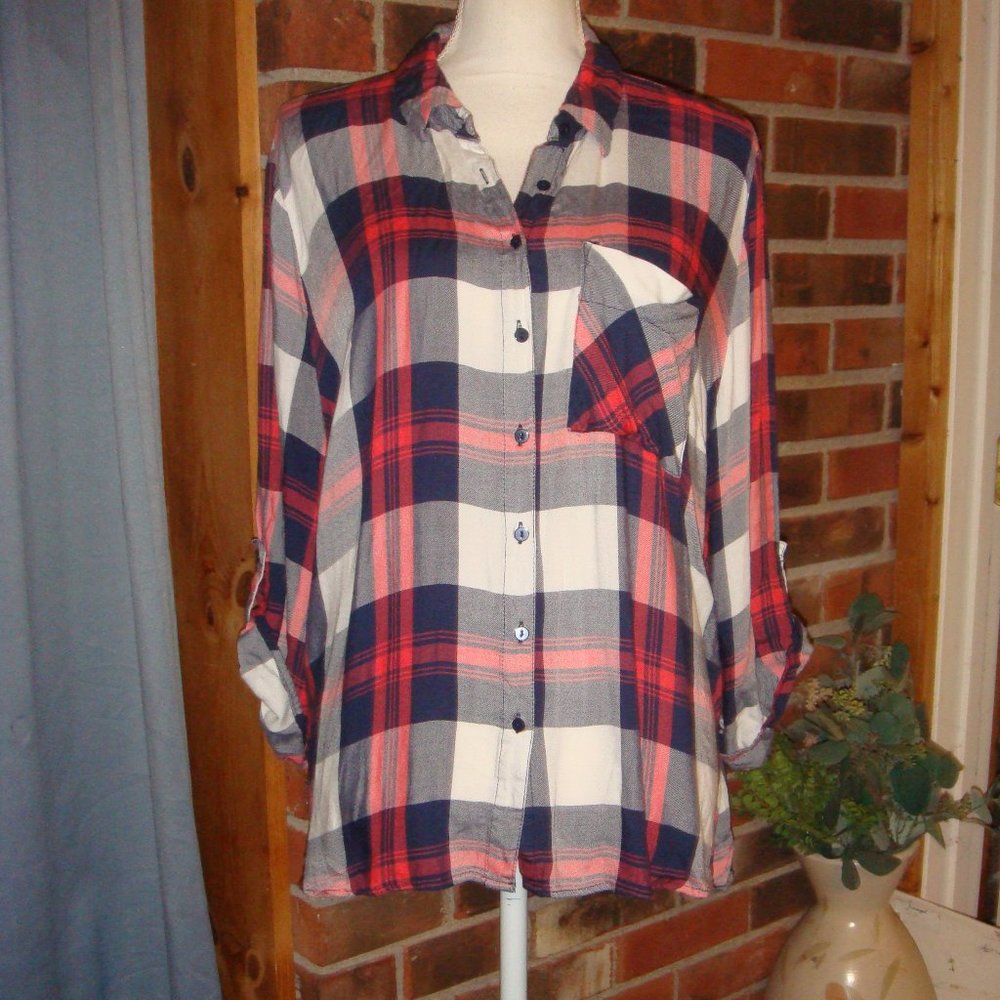 Q&A Dana Side Slit Shirt XXL